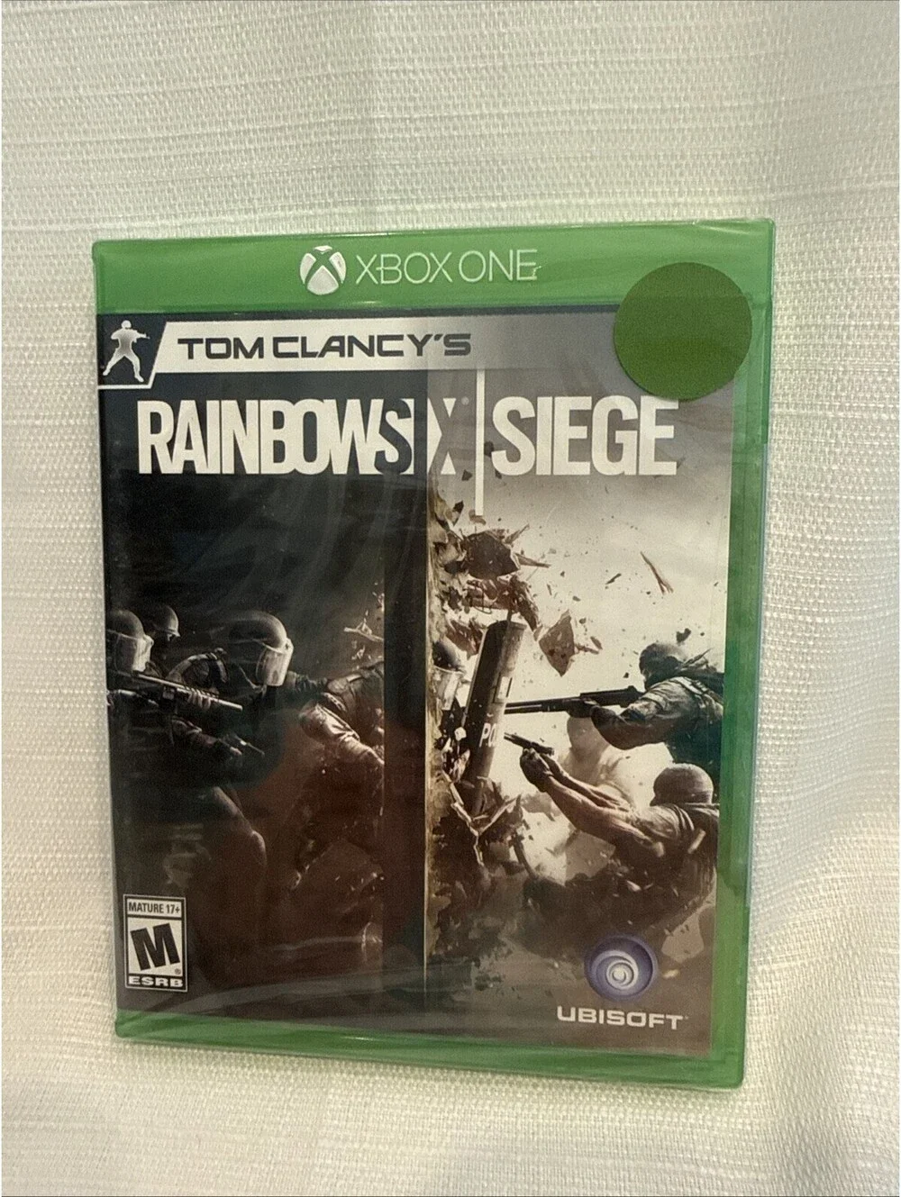 SEALED ORIGINAL Tom Clancy's Rainbow Six Siege Xbox One